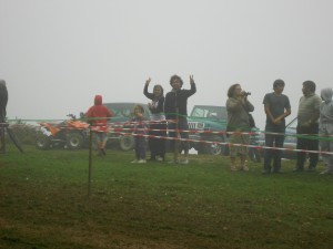 tiens ! lolo et virginie nous ont rejoind malgrés l'épais brouillard