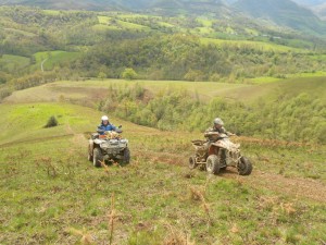 denis et phillippe avec son can am 800