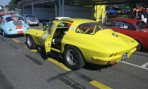 une corvette sting gray